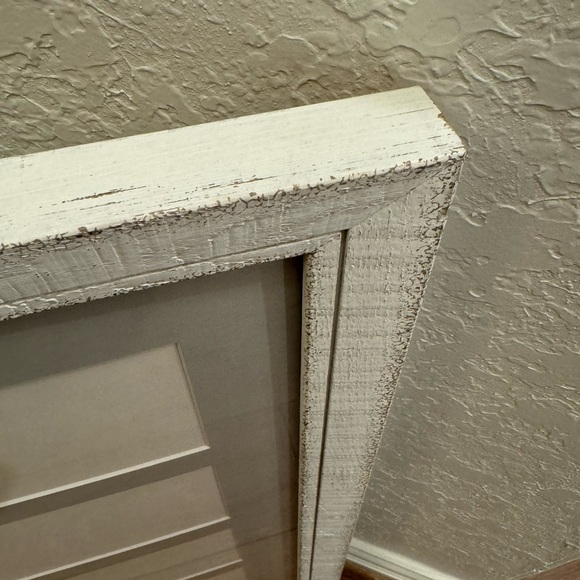 Custom-Made Rustic White Photo Frame (36"x28") - Hobby Lobby - Picture 9 of 16